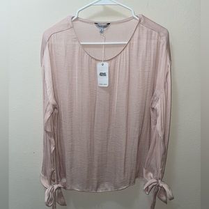 Pink blouse *NEW* (with tags) - size small